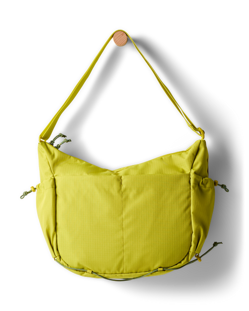 Viaje 12L Shoulder Bag